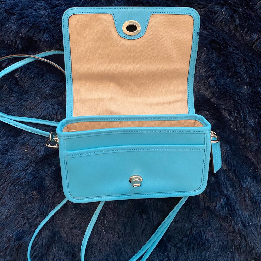 Coach rare pacific bright blue cross body bag - Picture 5 of 6